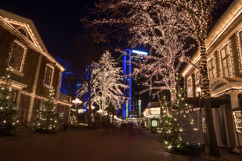 Stress-Free Christmas Lighting